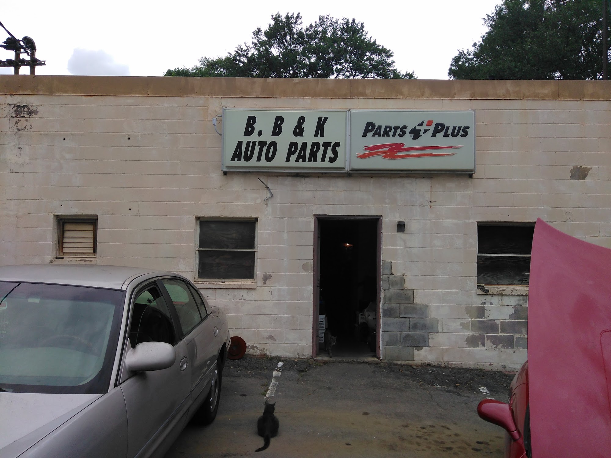 B B & K Auto Parts