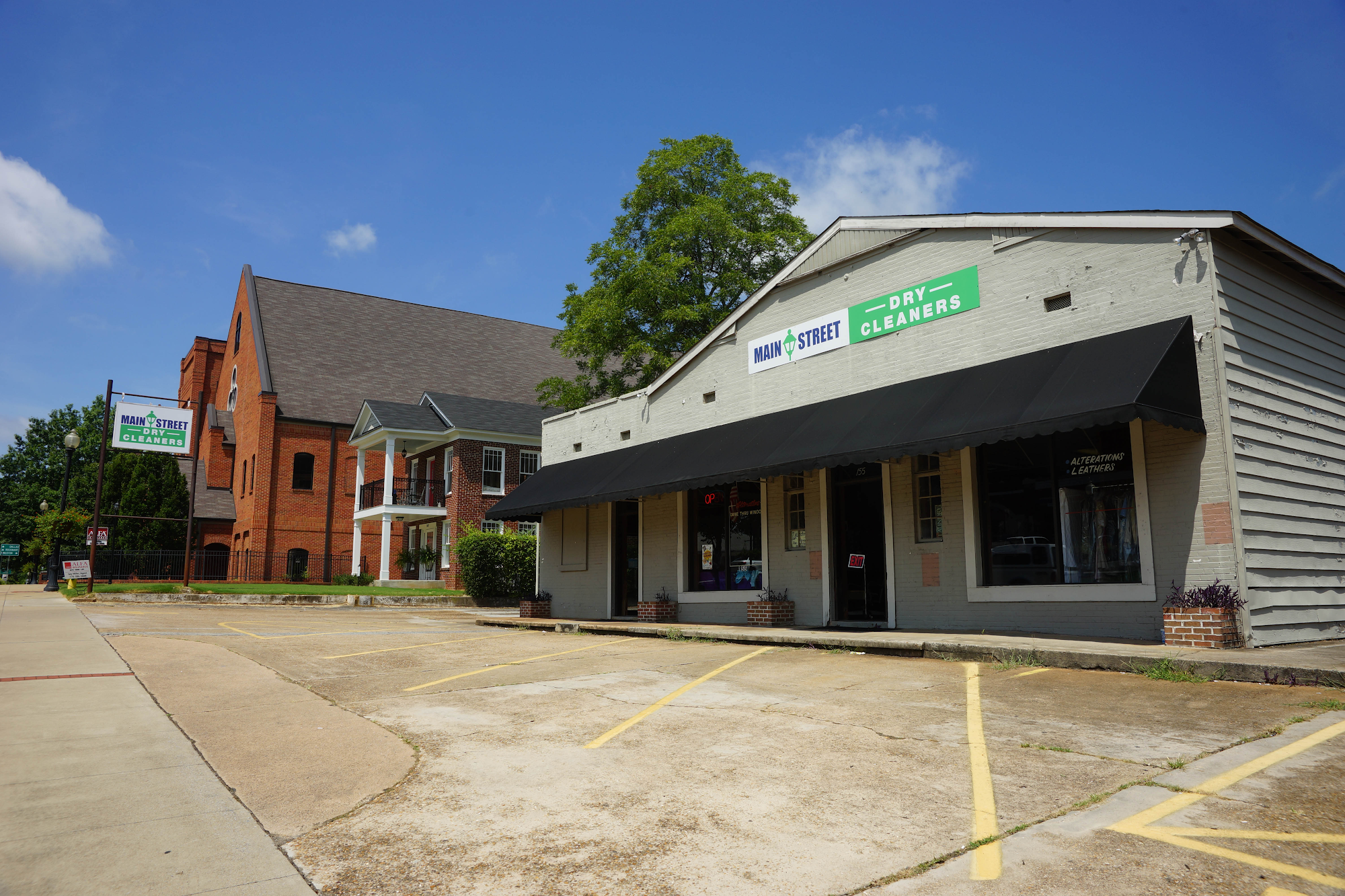 Main Street Dry Cleaners