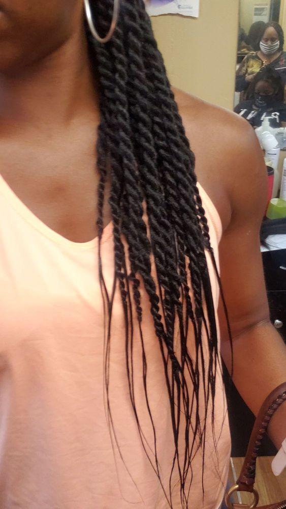 Nah's African Hair Braiding 12A Hudson Plz, Fairburn Georgia 30213