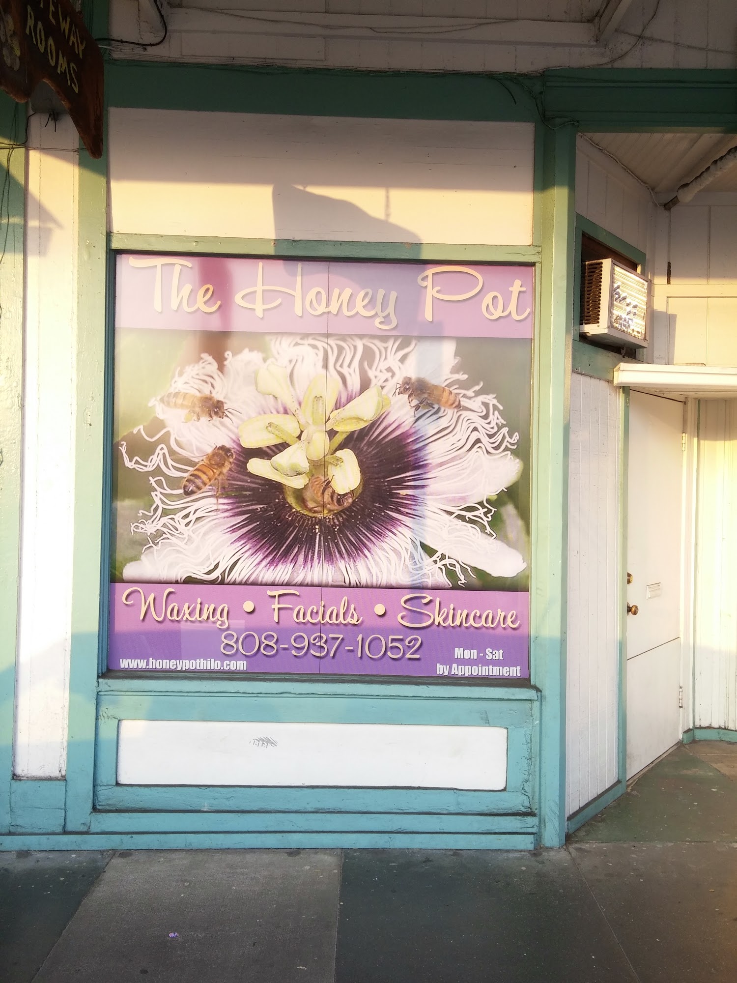 The Honey Pot Brazilian Waxing & Skincare ( by appointment only)