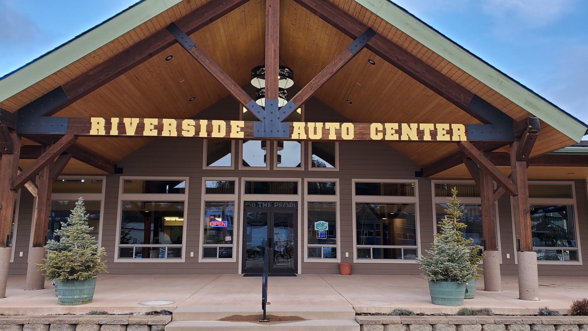Riverside Auto Center
