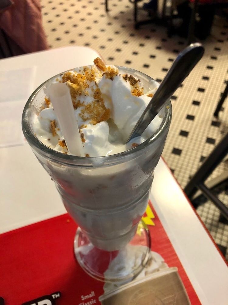 Steak 'n Shake 80 Homer M Adams Pkwy, Alton