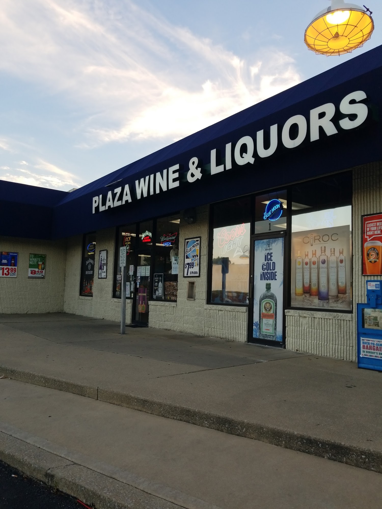 Plaza Wine & Liquors