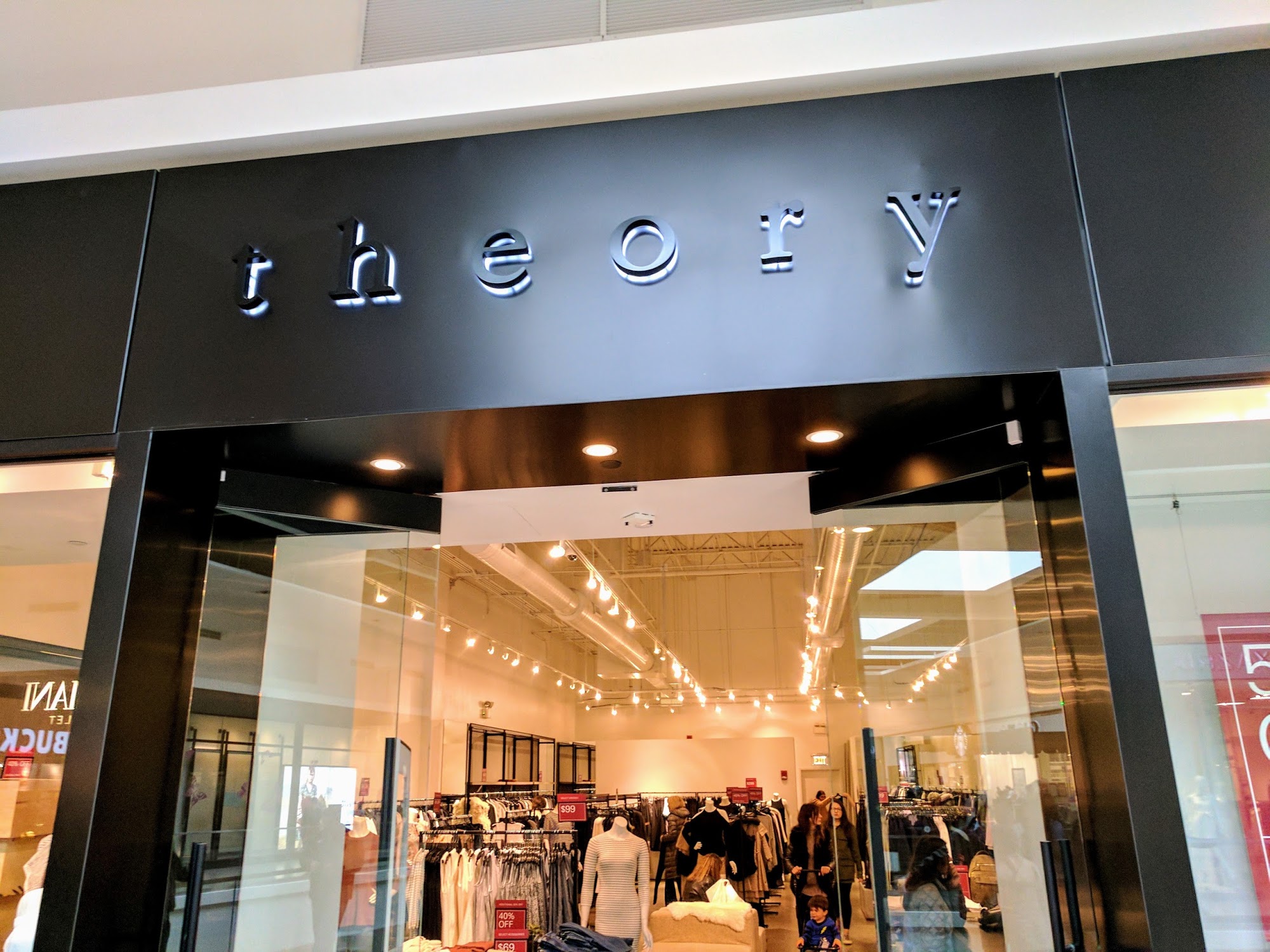 Theory Rosemont Outlet