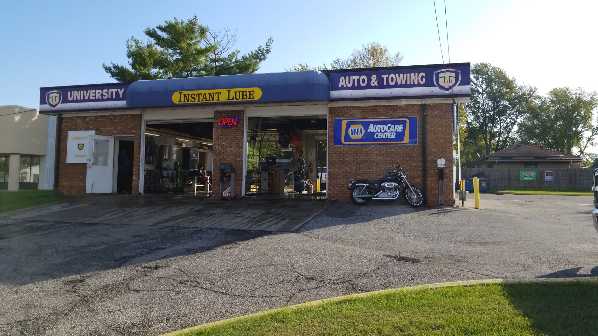 University Auto and towing LLC