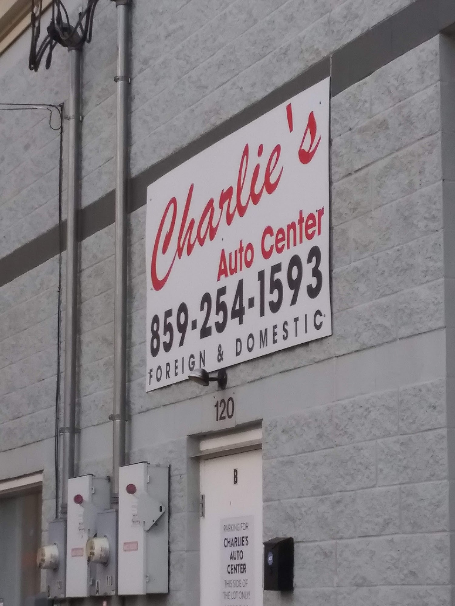 Charlie's Auto Center