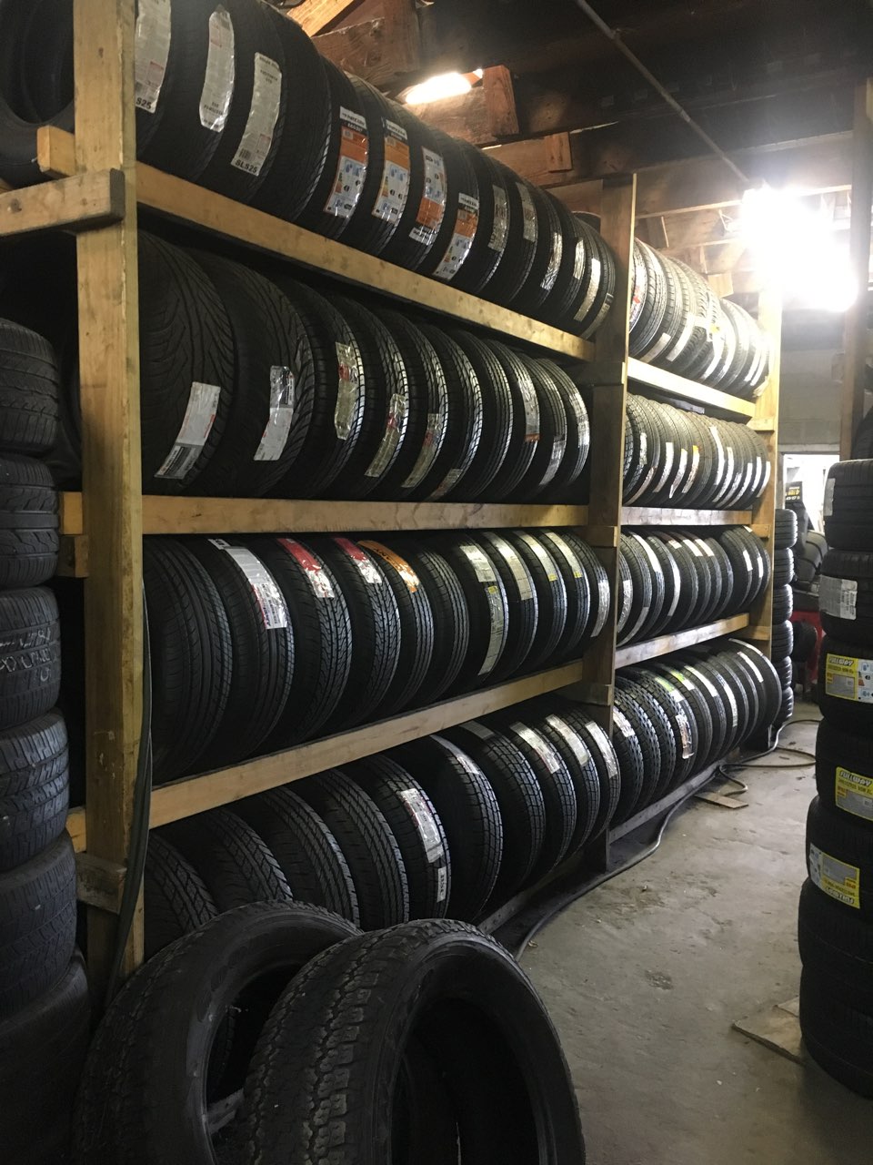 D&D New & Used Tire Shop