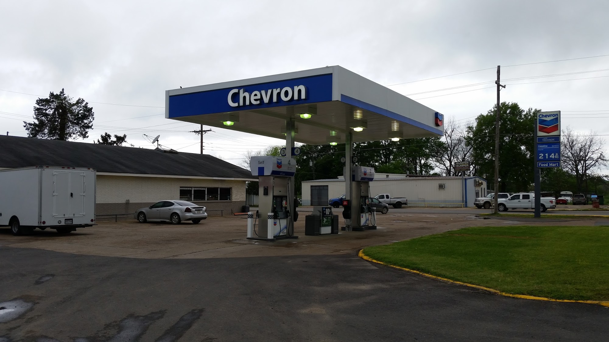 Chevron Clayton