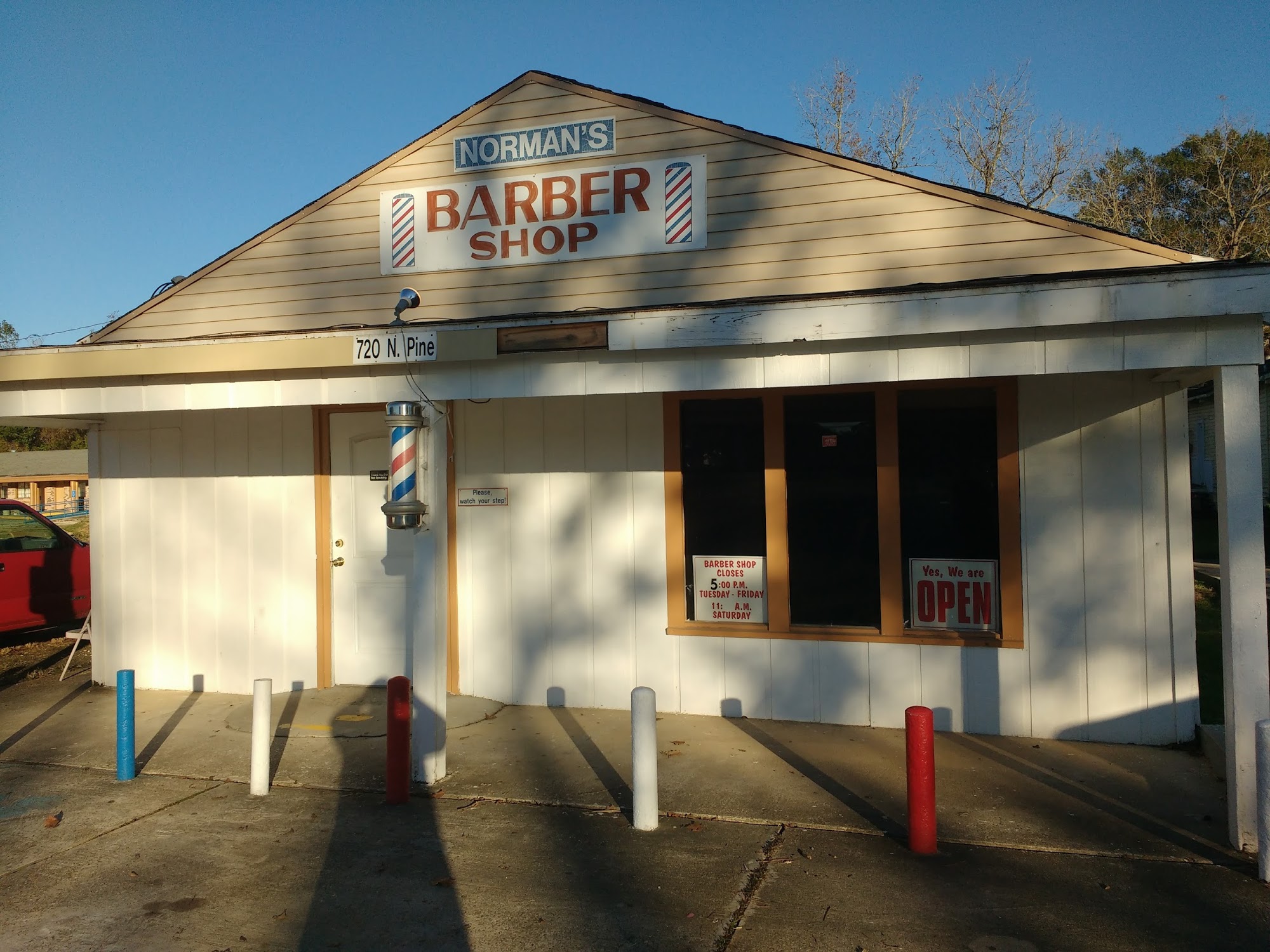 Carol’s Barber Shop