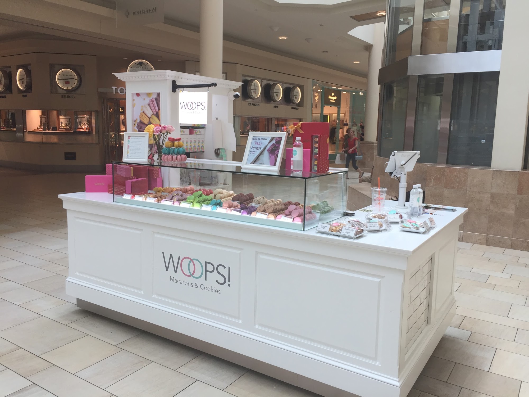 Woops! Macarons & Gifts (Burlington Mall)