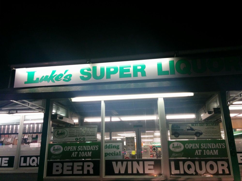 A.J. Luke's Liquors on 132