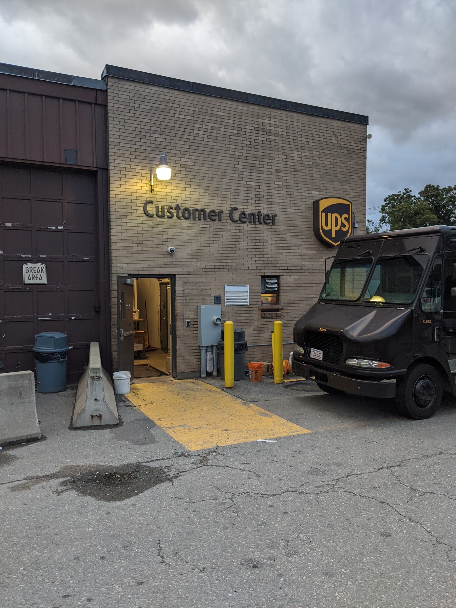 UPS Customer Center