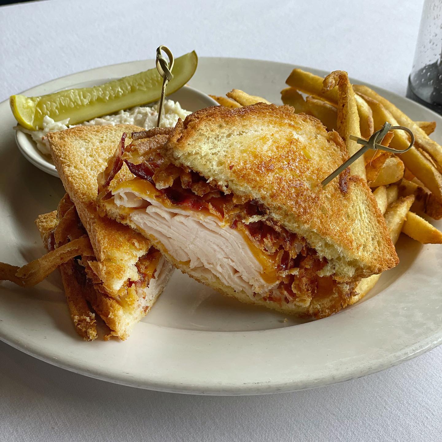One Bistro 1125 Boston-Providence Turnpike, Norwood