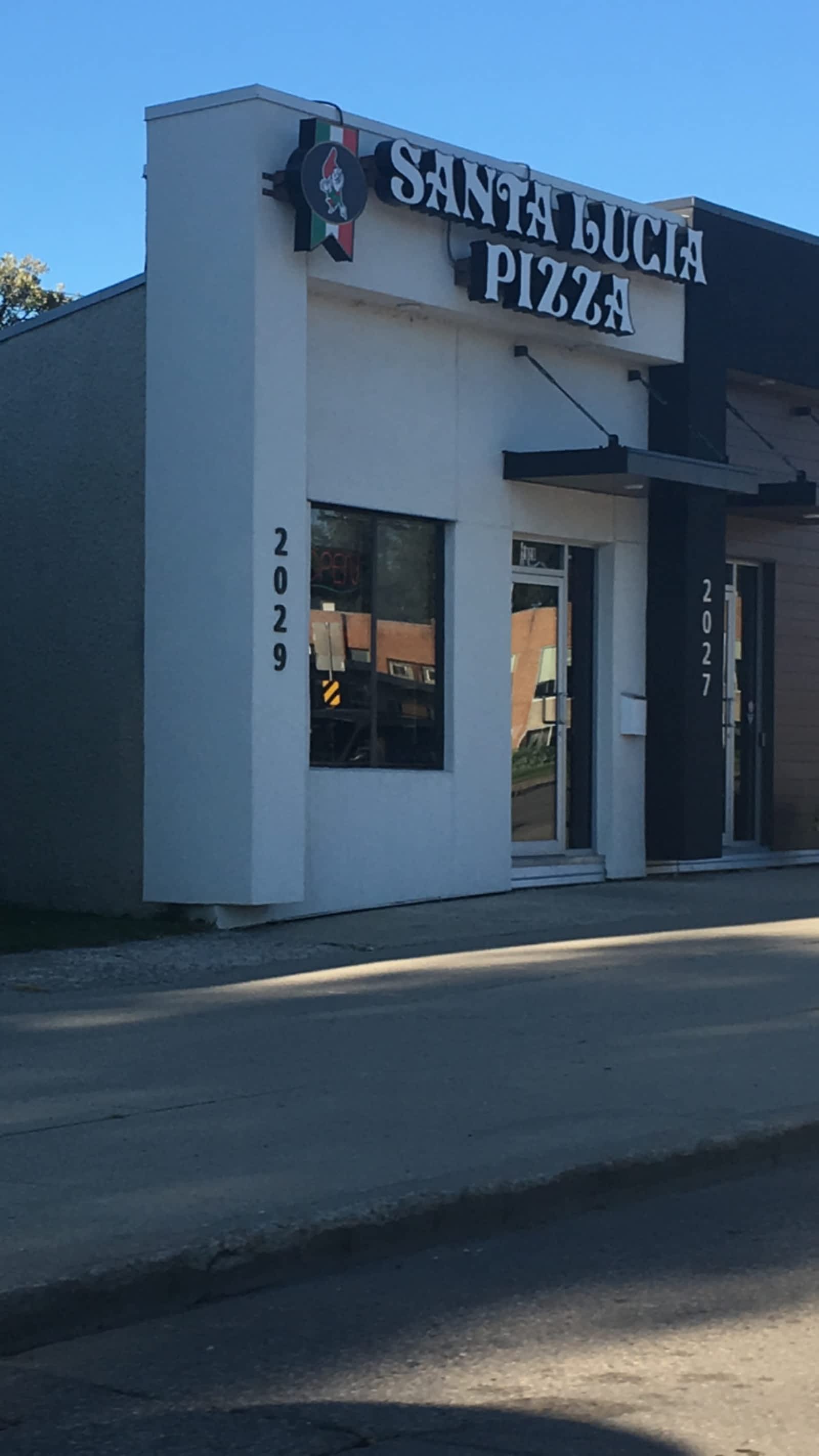 Photo credit: yellowpages.ca