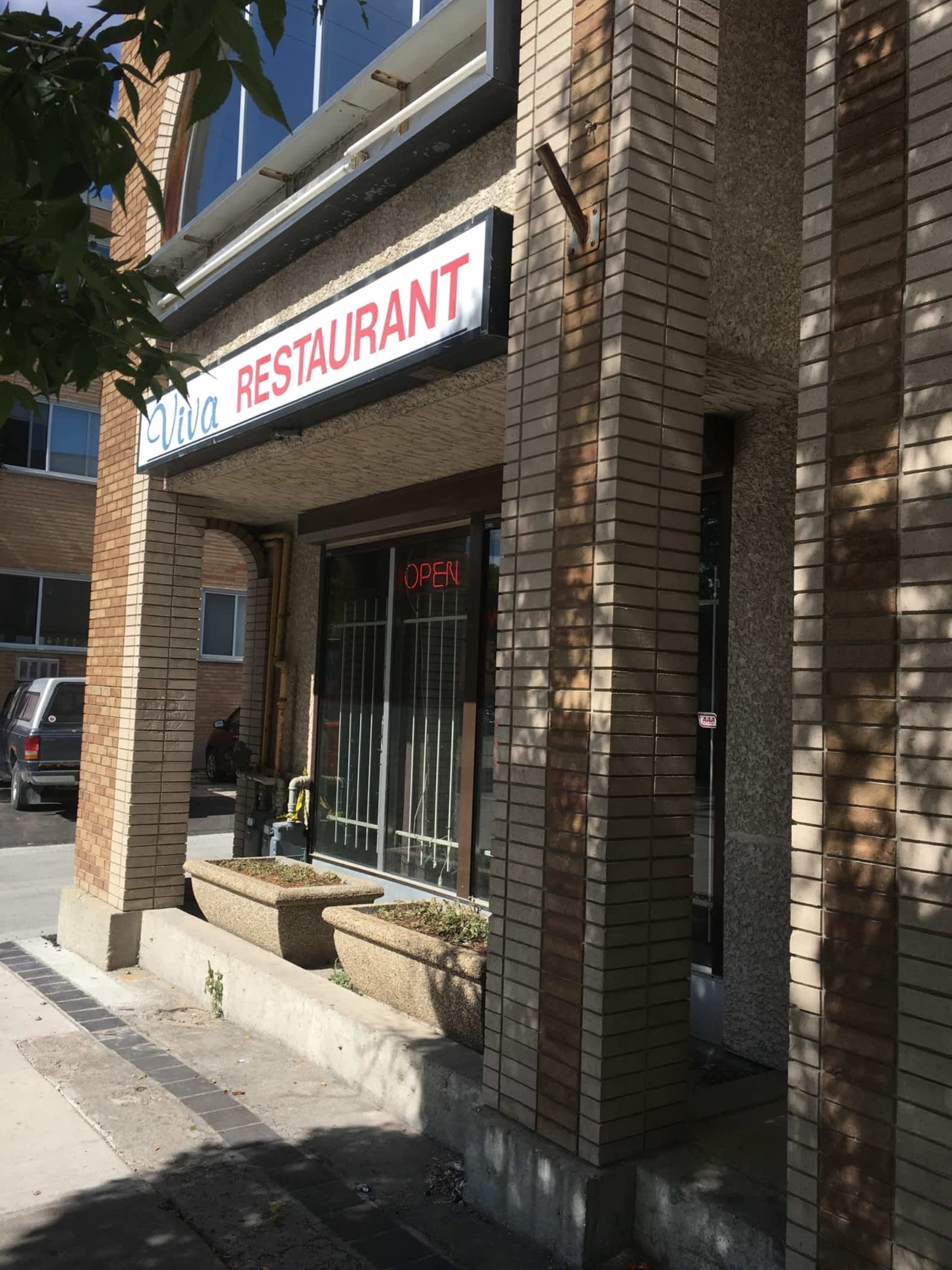 Photo credit: yellowpages.ca