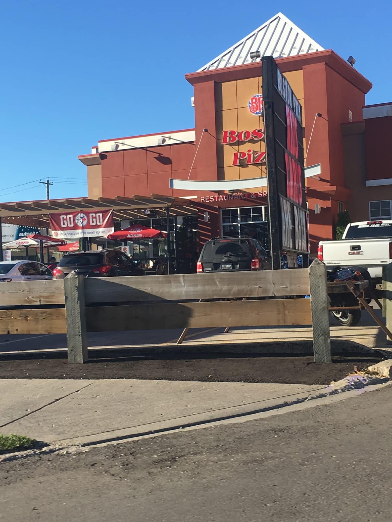 Photo credit: yellowpages.ca