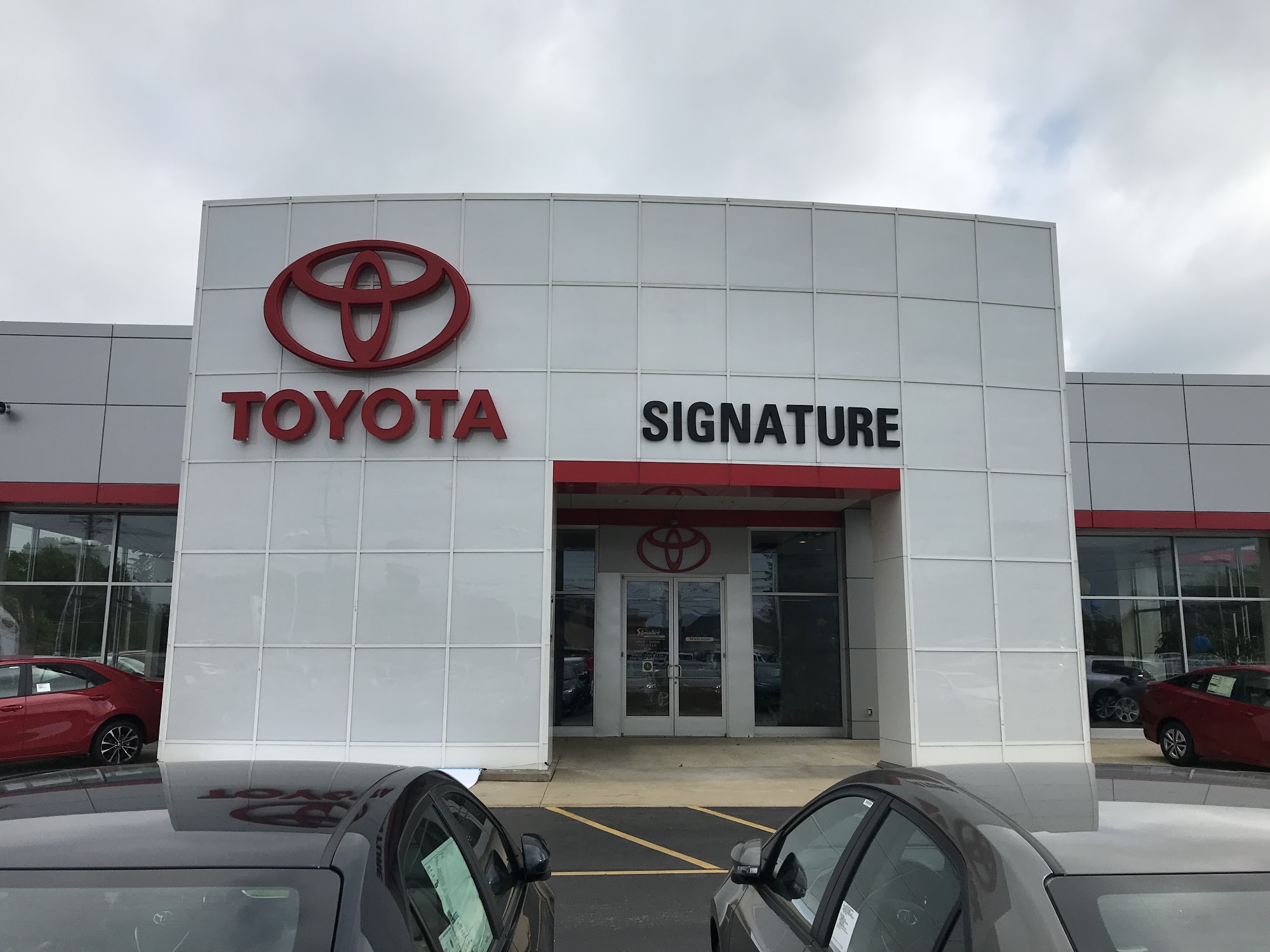 Signature Toyota