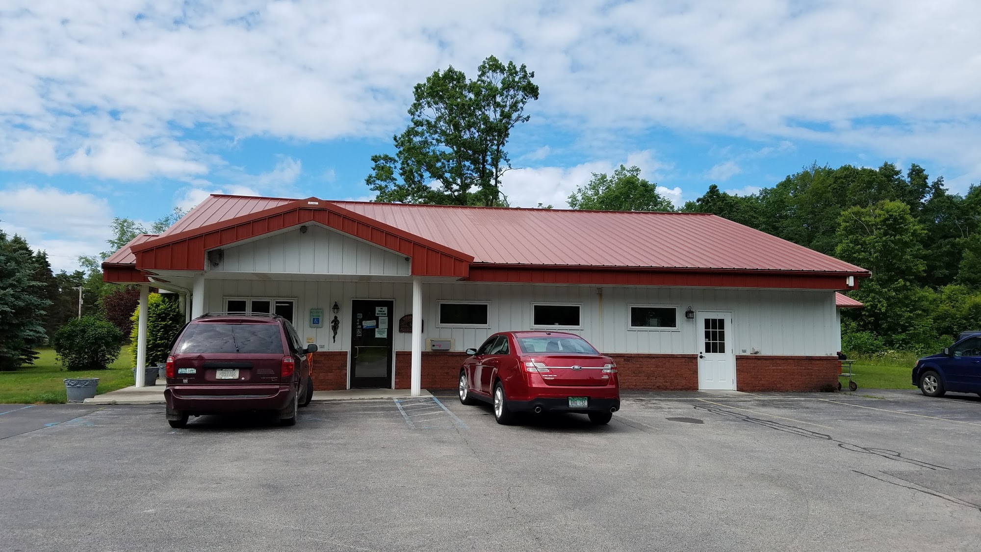 Manistee Veterinary Hospital