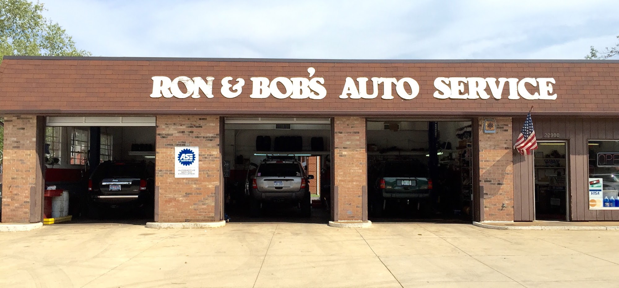 Ron & Bob's Auto Services