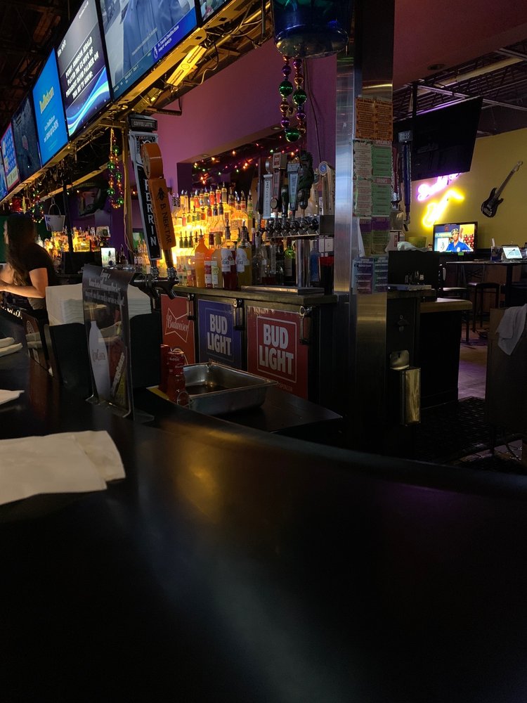 Gator Jake's Bar & Grill 36863 Van Dyke Ave, Sterling Heights