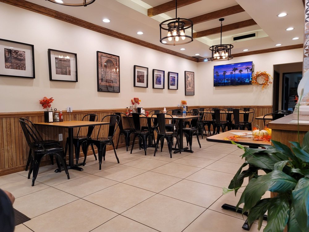 Pattternz (Authentic Damas Gourmet) 38948 Dequindre Rd, Sterling Heights