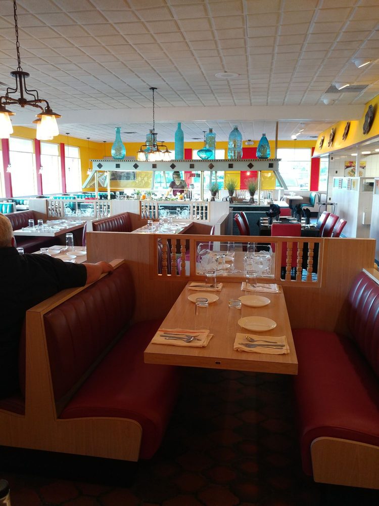 i Luv Cheese 40850 Van Dyke Ave, Sterling Heights