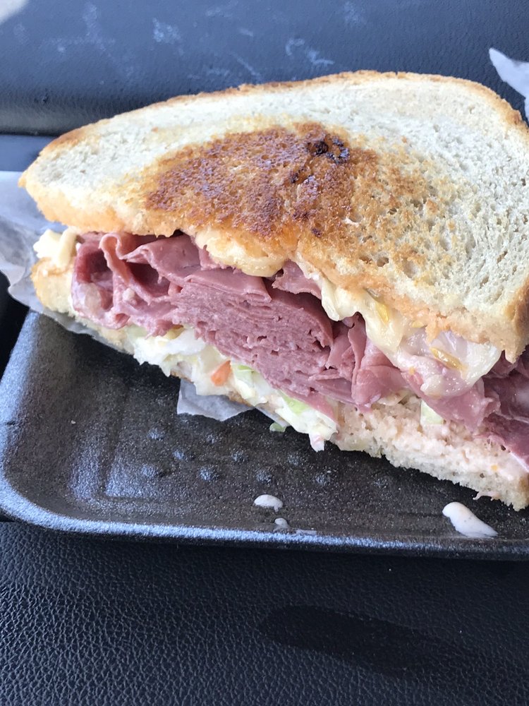 Breakaway Deli 61 W Long Lake Rd, Troy