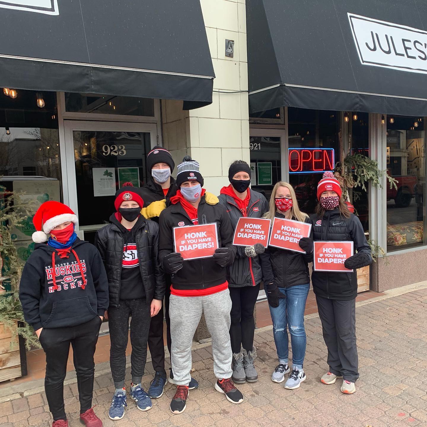 Photo credit: facebook