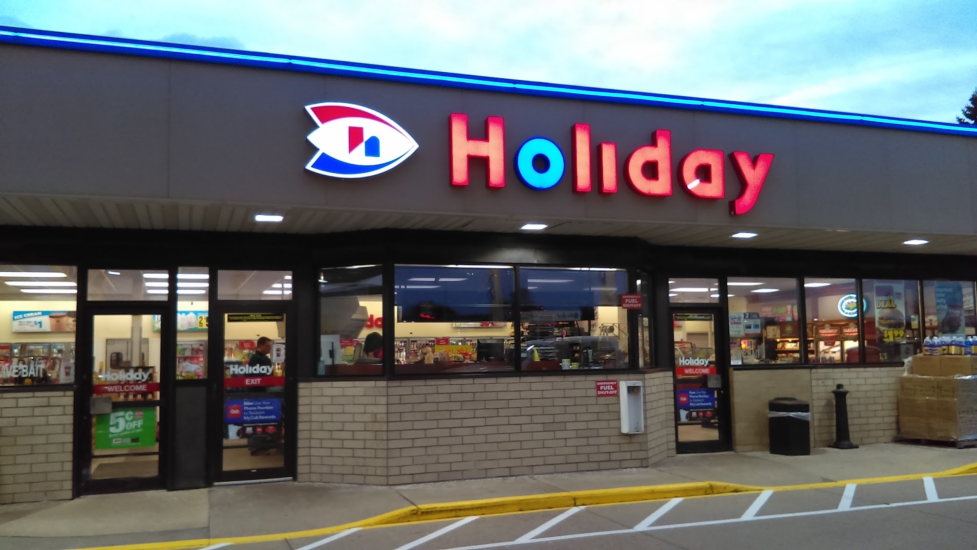 Holiday Stationstores