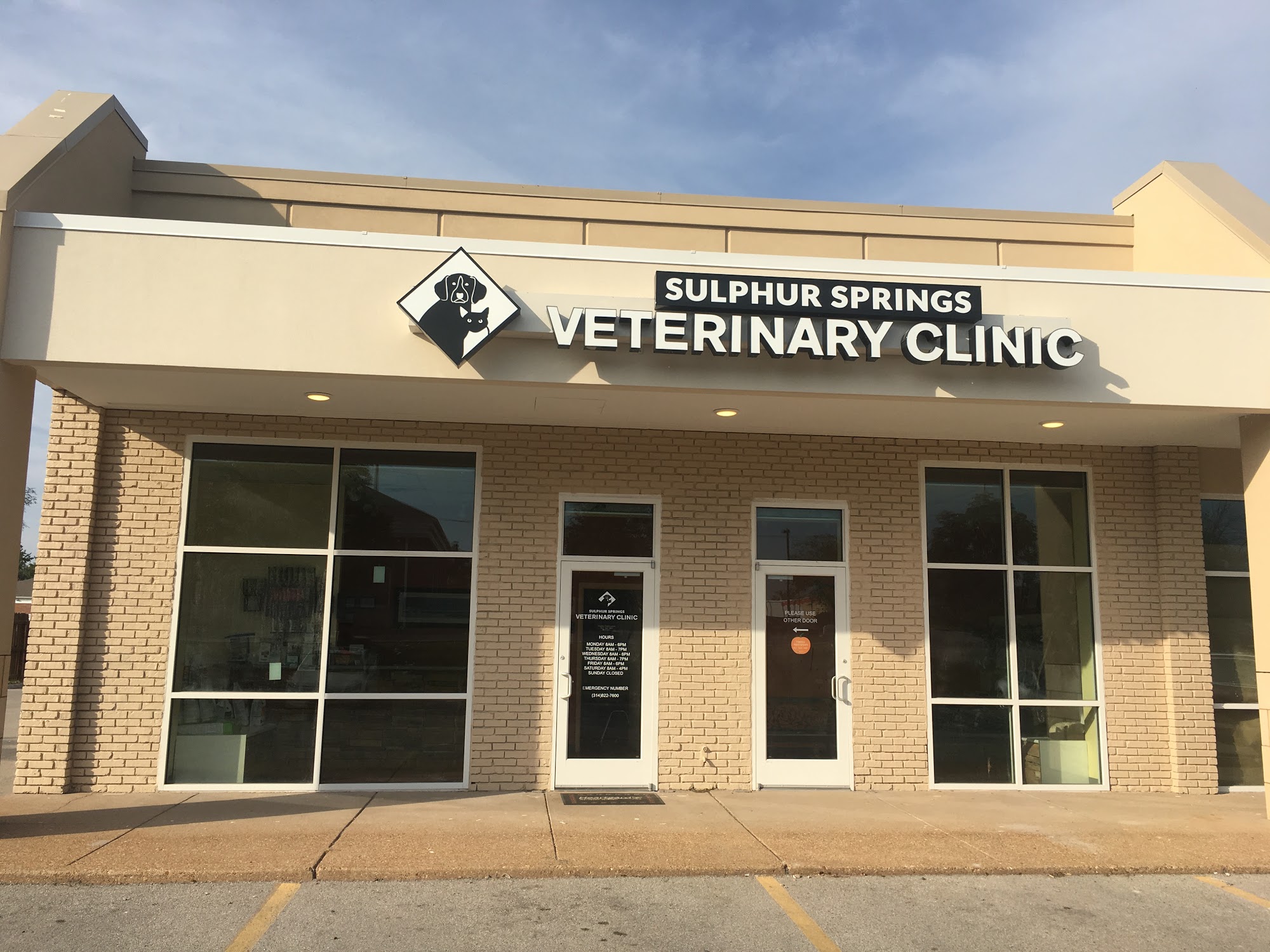 Sulphur Springs Veterinary Clinic LLC