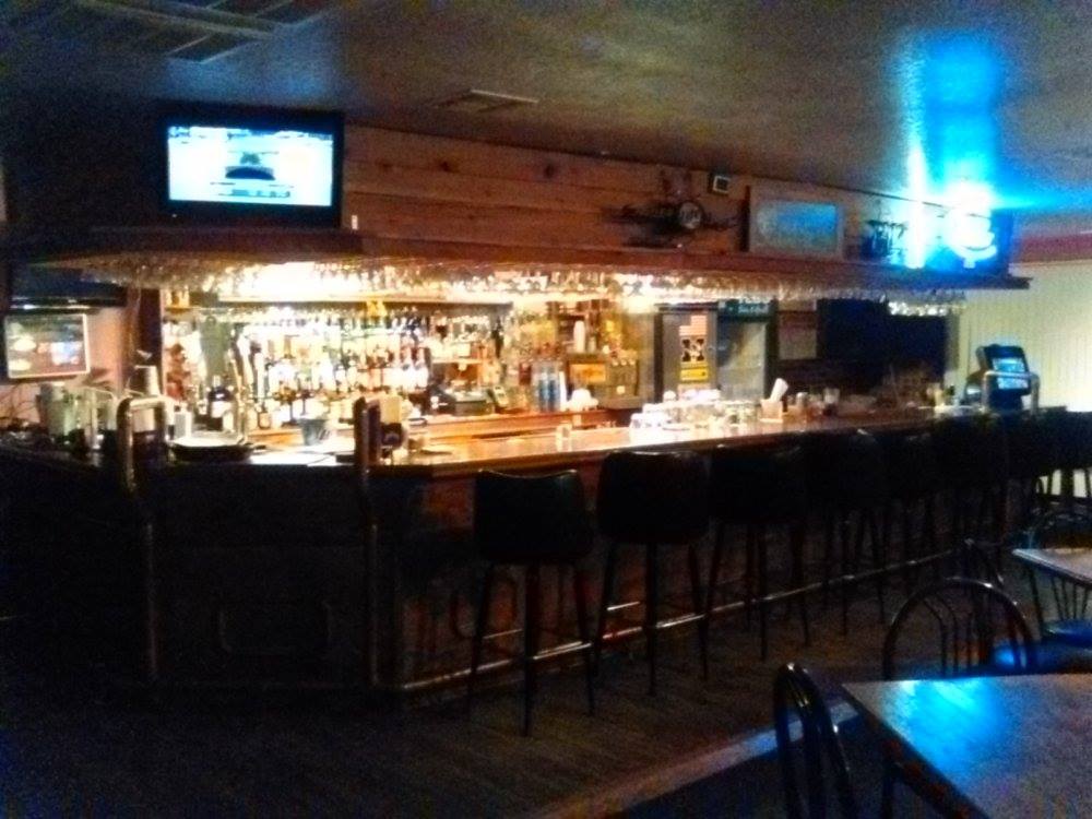Tebo Creek Lodge Sports Bar & Grill