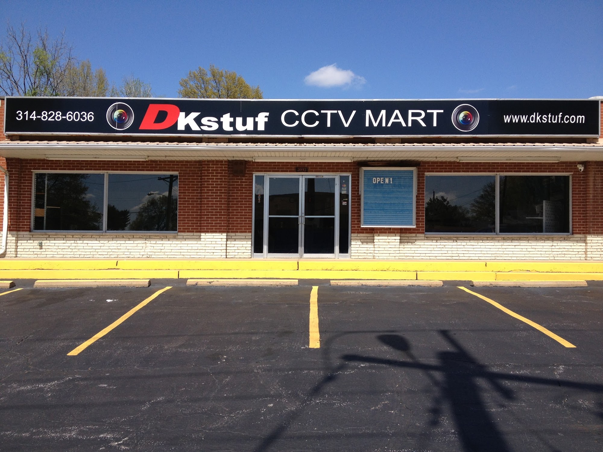 DKstuf CCTV Mart