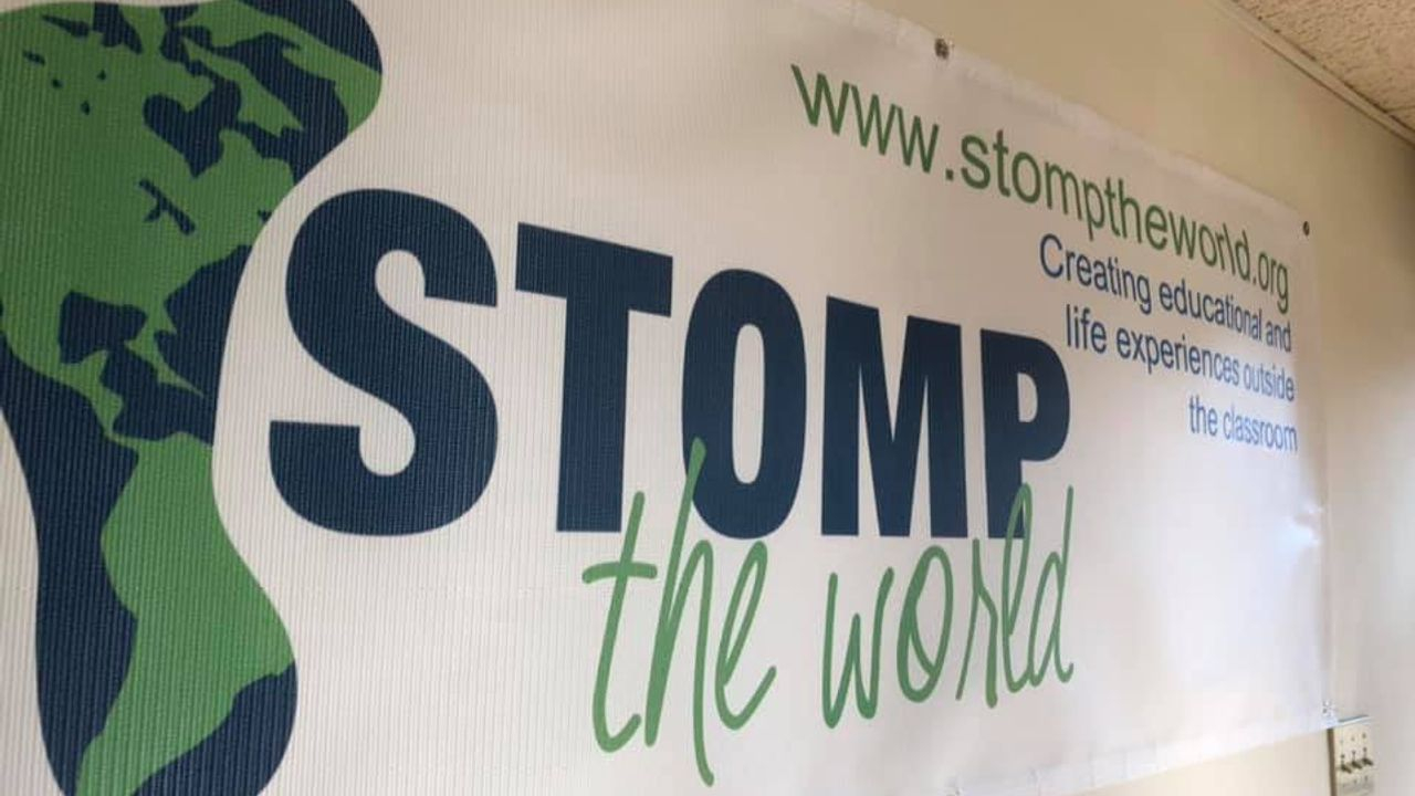 Stomp the World