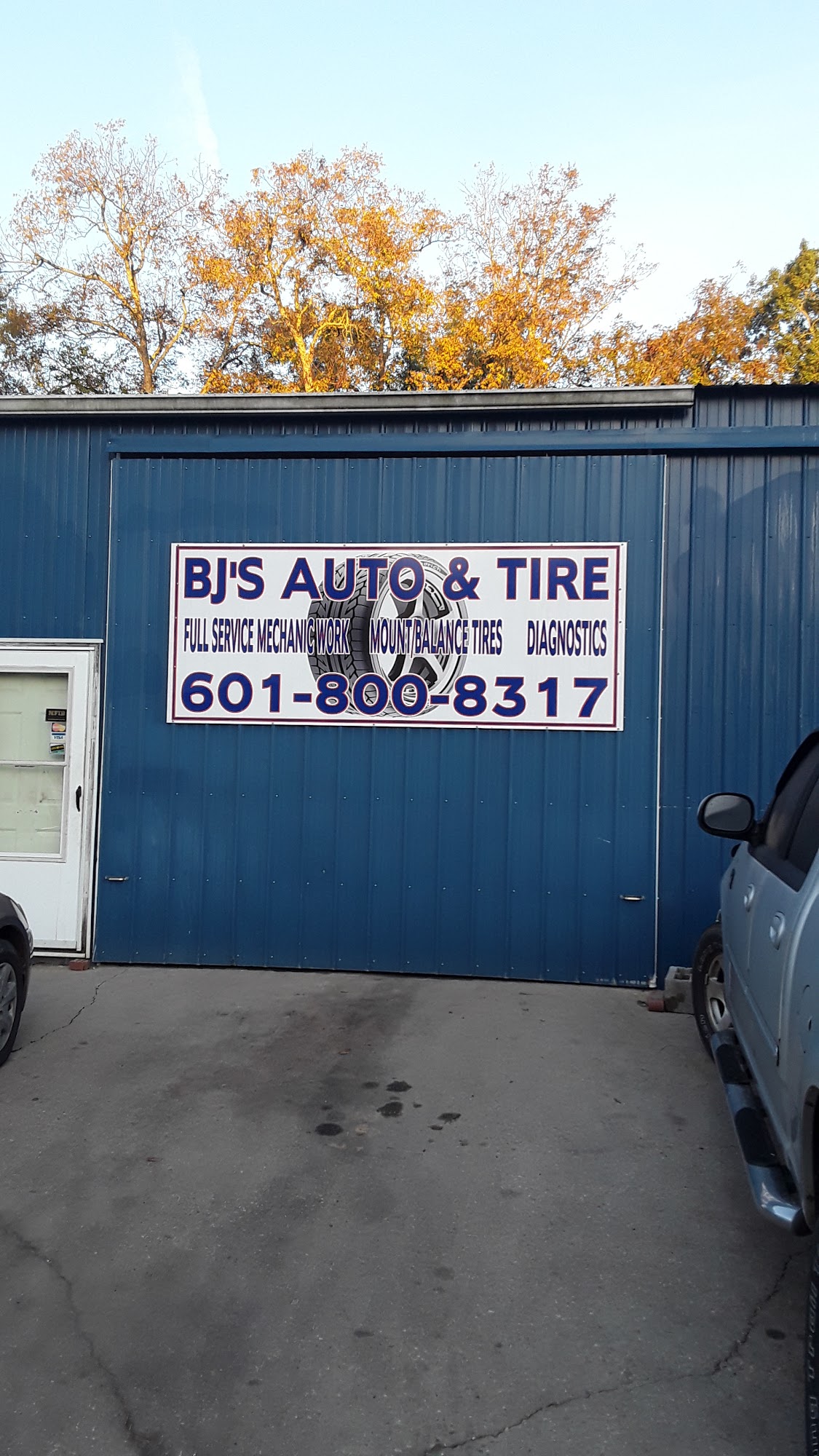BJ's Auto & Tire