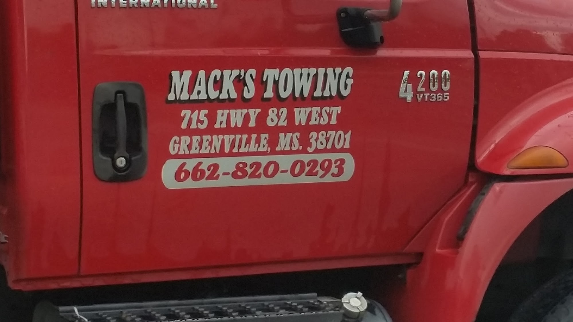 Mack's Auto Repair