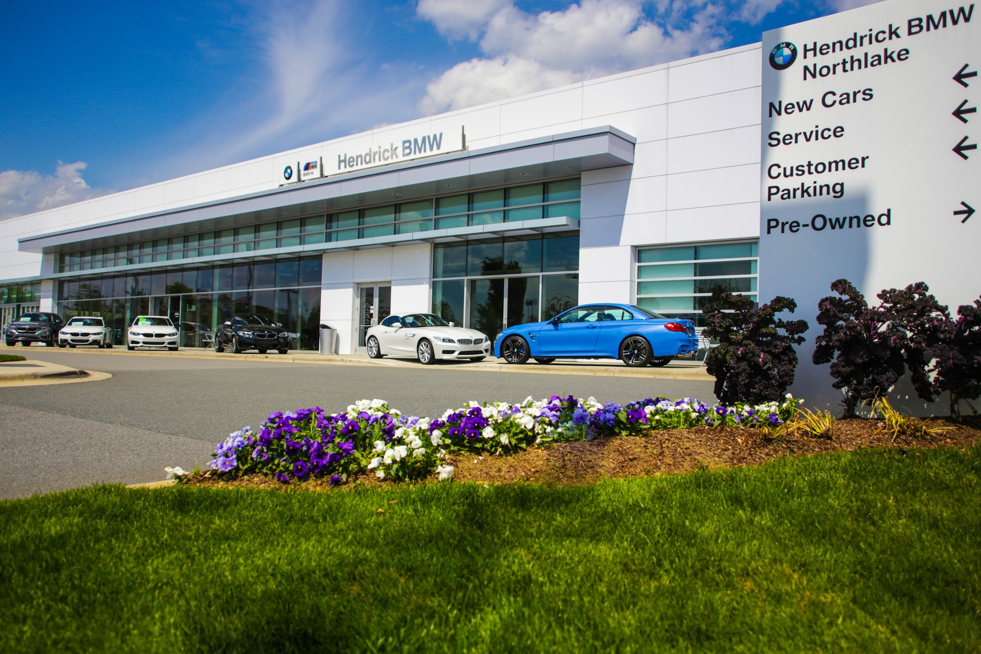 HENDRICK BMW NORTHLAKE - Charlotte NC - Hours, Directions, Reviews ...