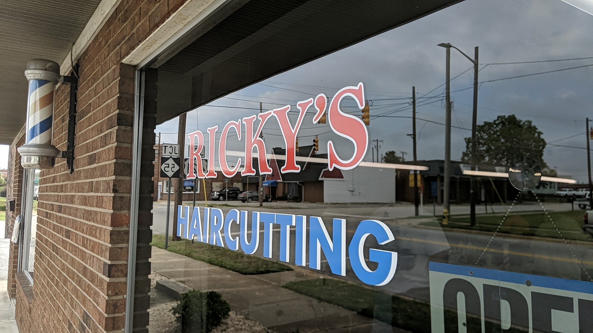 Ricky's Hair Cutting
