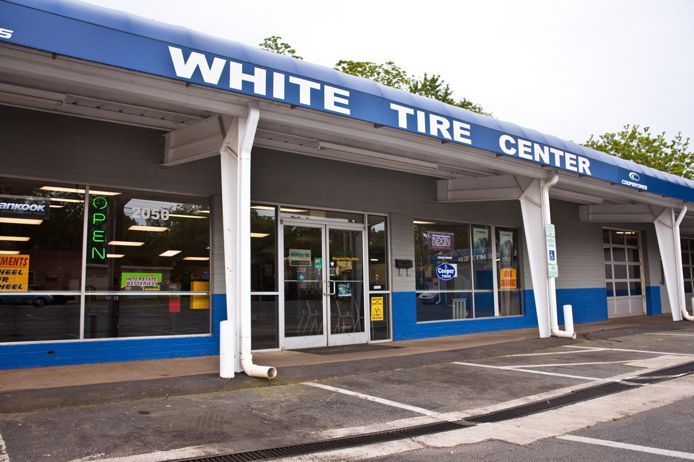 White Tire Center