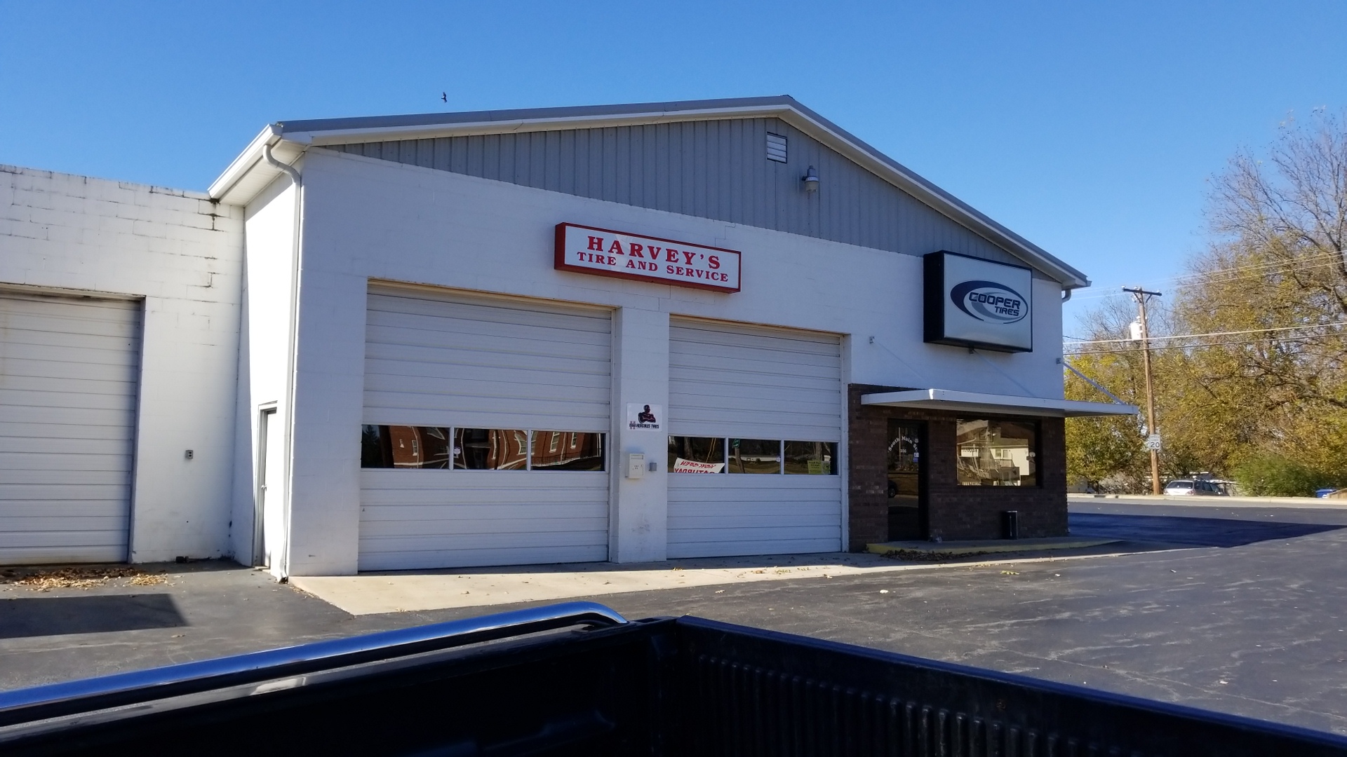 Harvey's Tire & Services