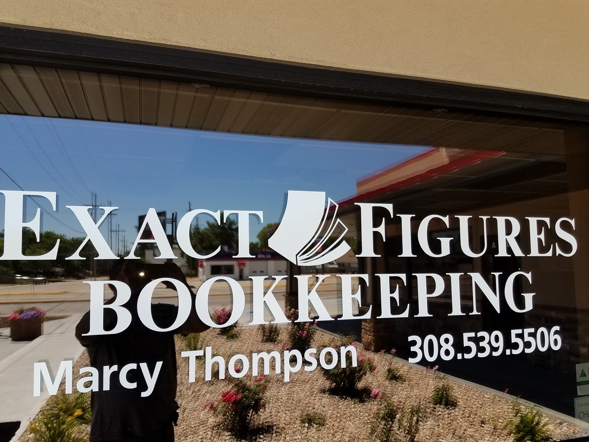 Exact Figures Bookkeeping