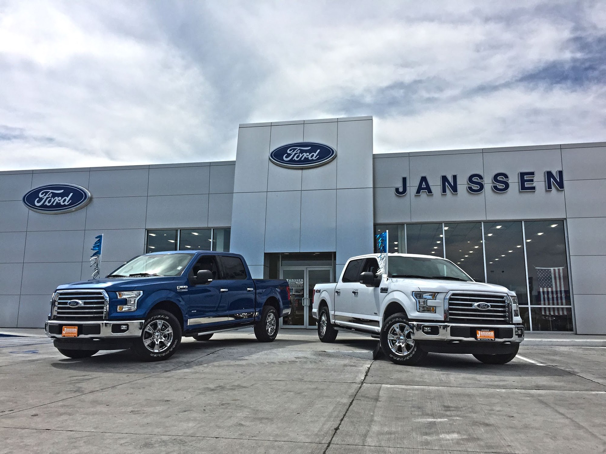 Janssen & Sons Ford
