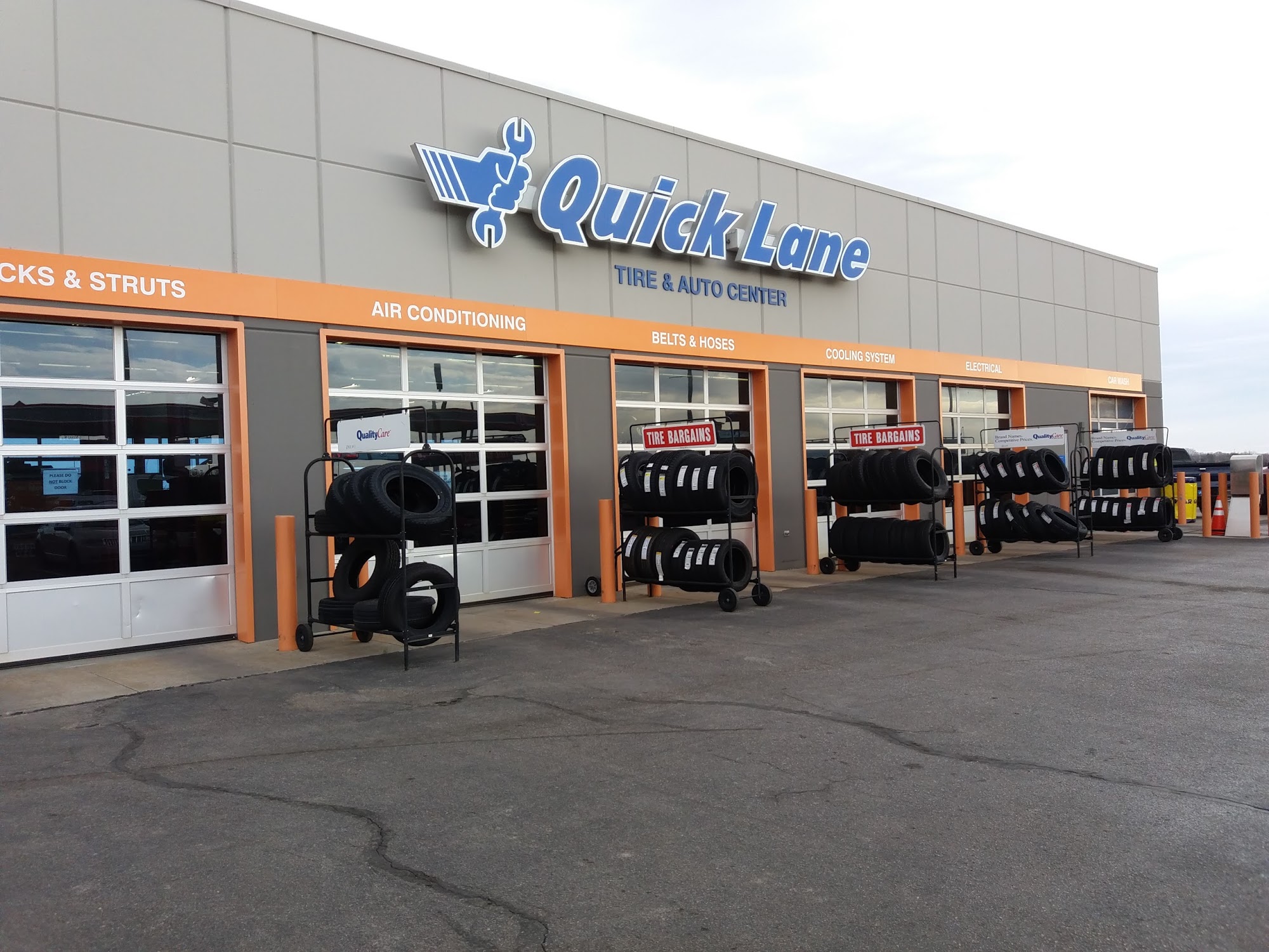 Quick Lane Lincoln