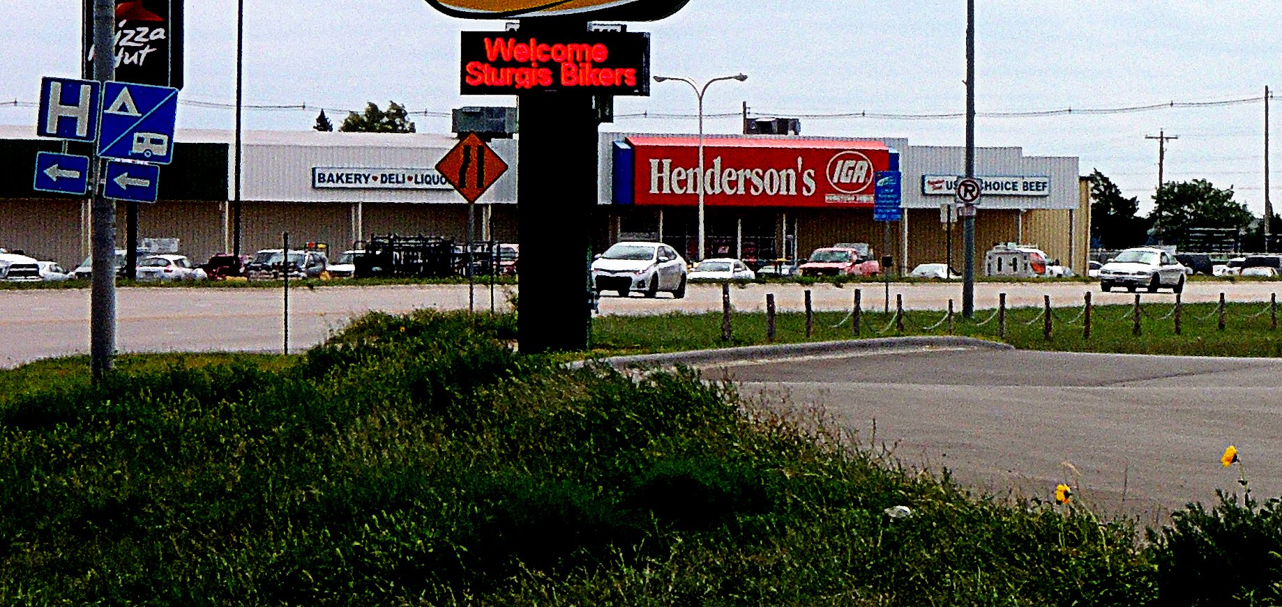 Henderson's IGA Store