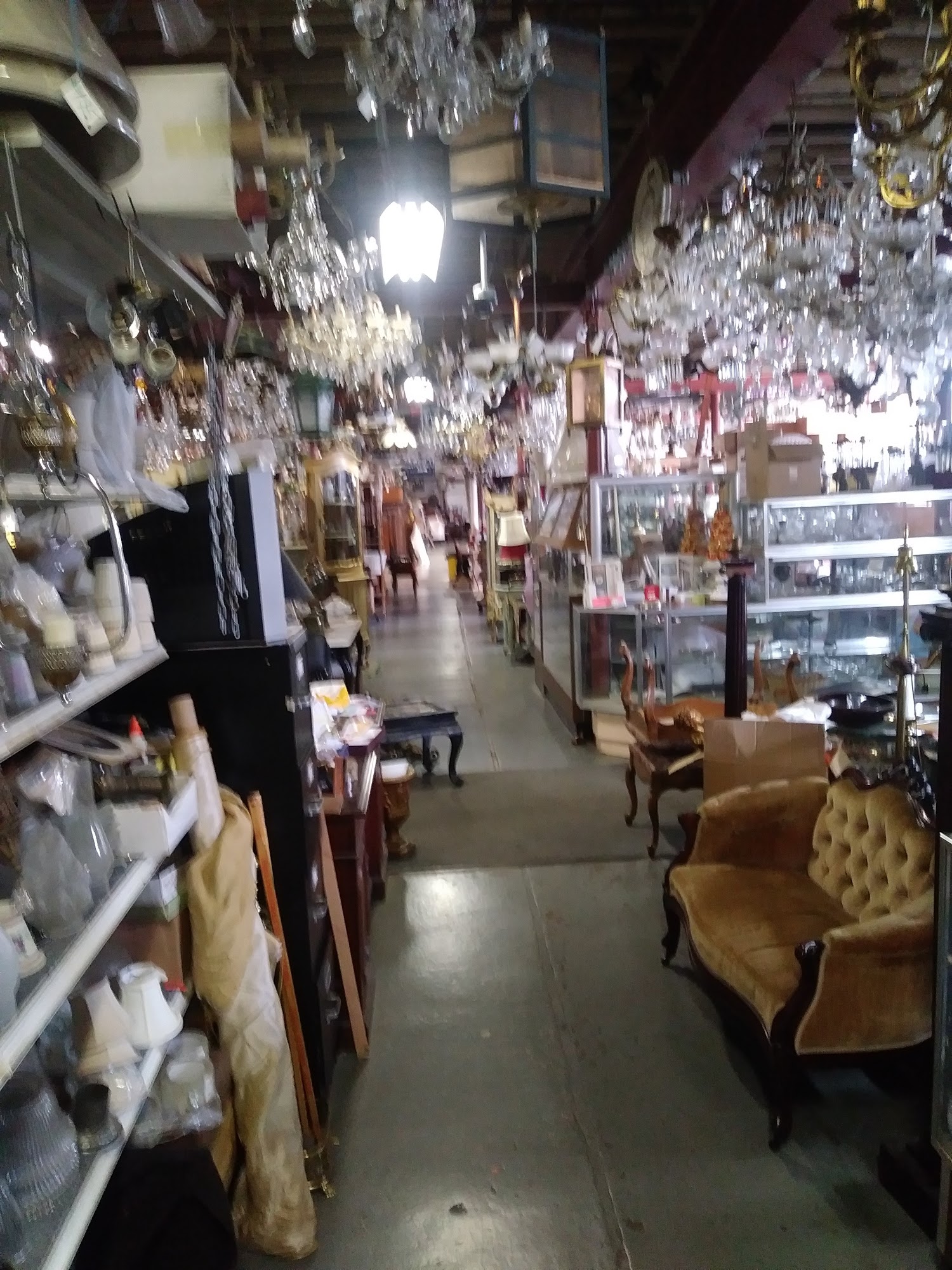 AA Empire Antiques