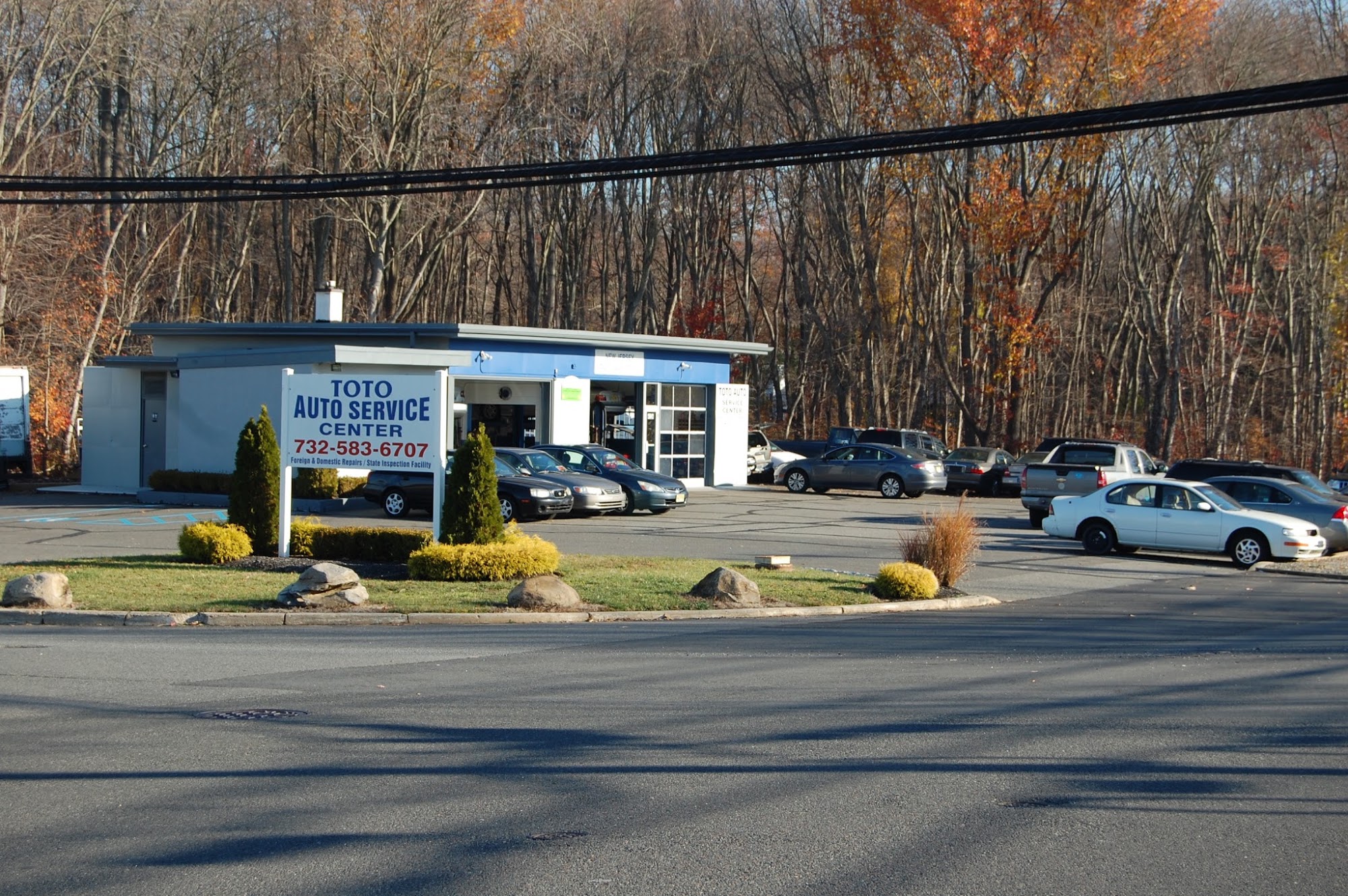 Toto Auto Service Center