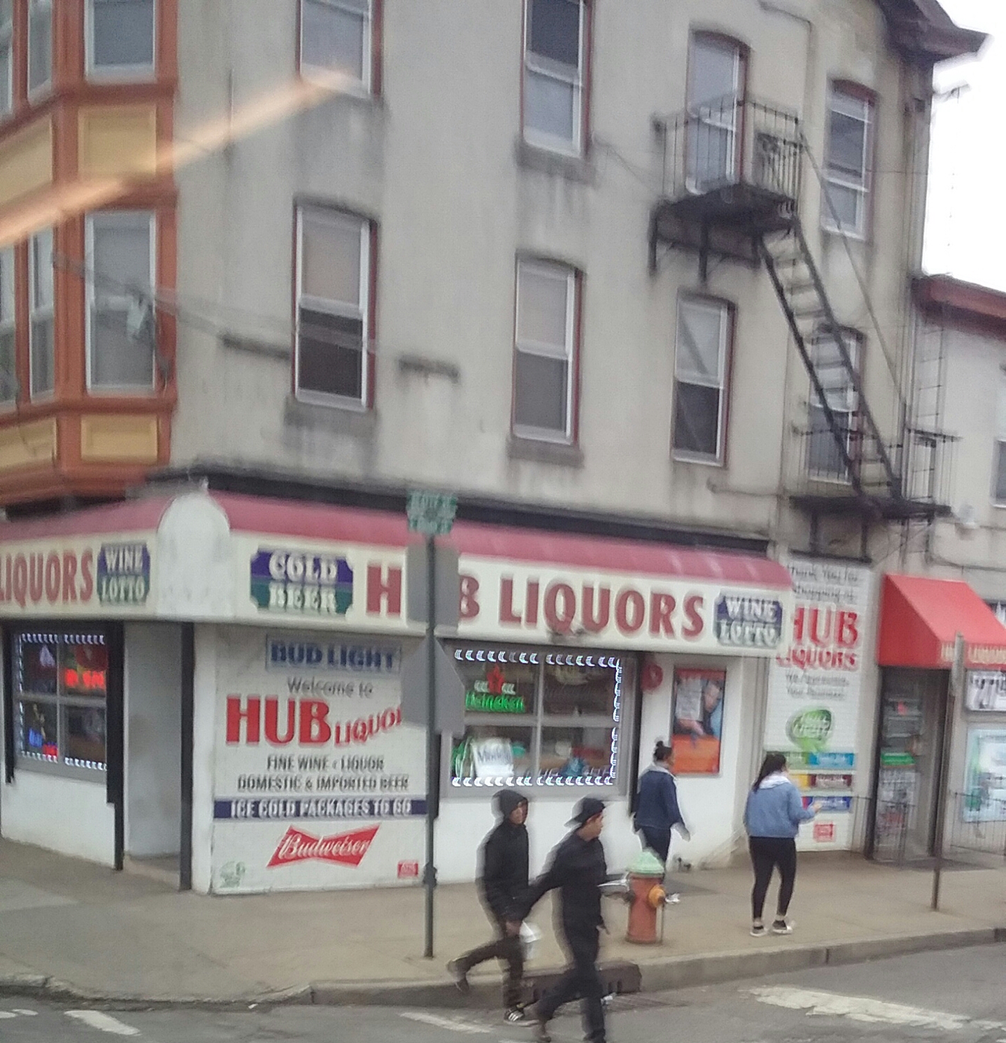 Hub Liquor Store