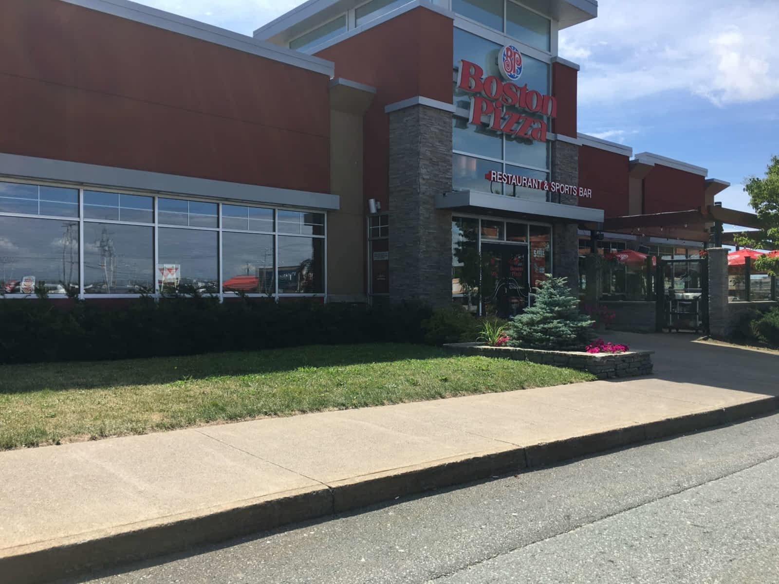Photo credit: yellowpages.ca