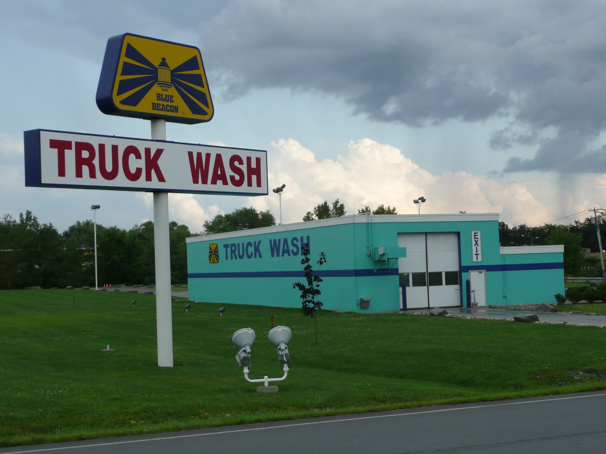 Blue Beacon Truck Wash of Kirkwood, NY
