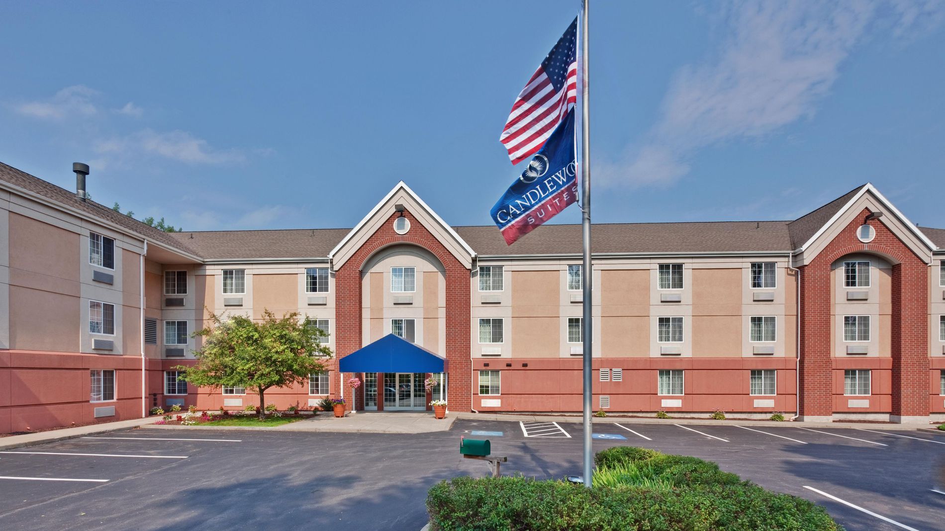 Candlewood Suites East Syracuse - Carrier Circle, an IHG Hotel
