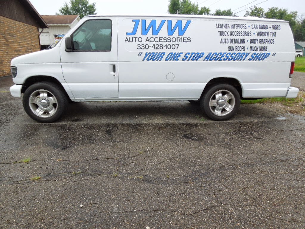 JWW AUTO ACCESSORIES, LLC